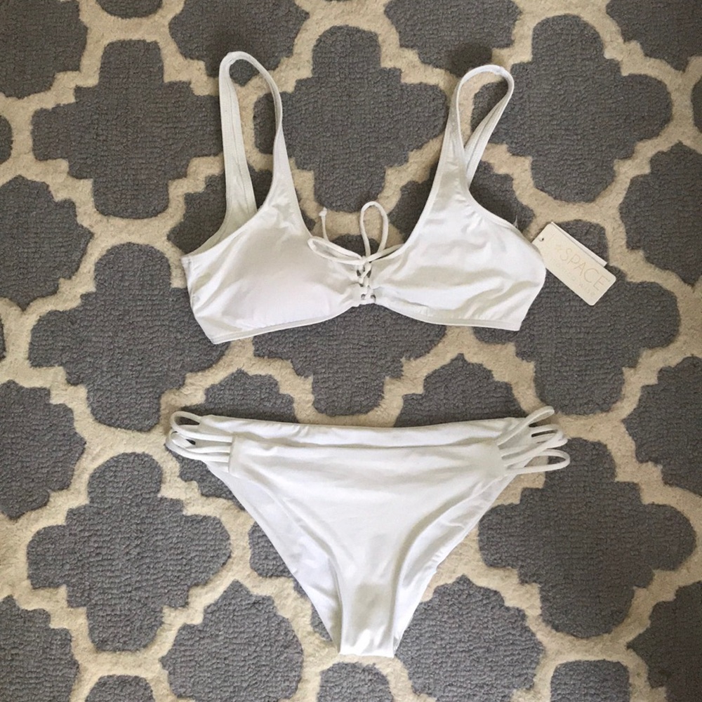 White L space bikini